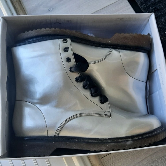 Combat boots - Picture 2 of 5